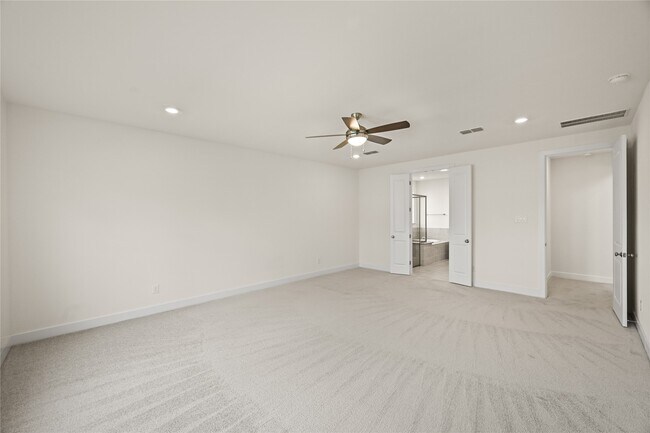 Building Photo - 4906 Sabine Terrace Dr