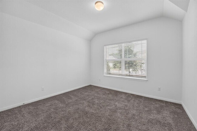 Building Photo - 516 Panzano Dr