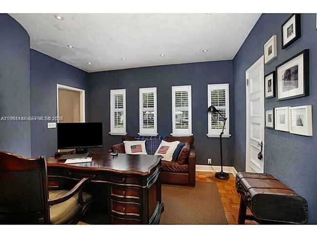 Building Photo - 5621 Alton Rd