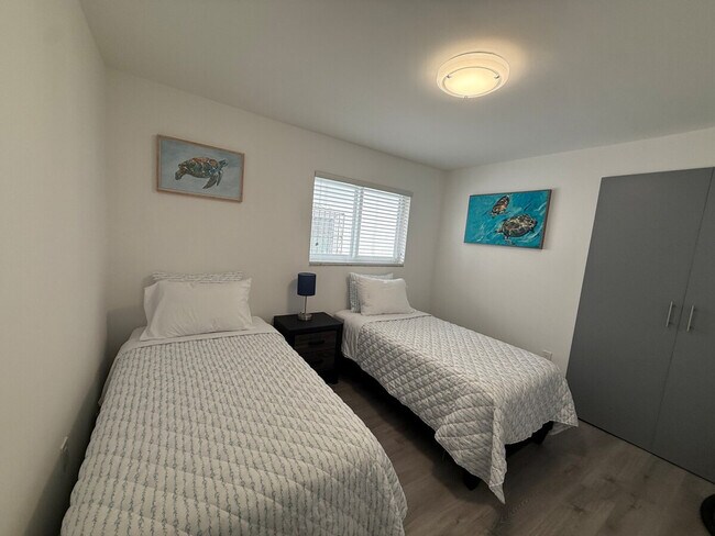 Building Photo - 2217 NW 7th St