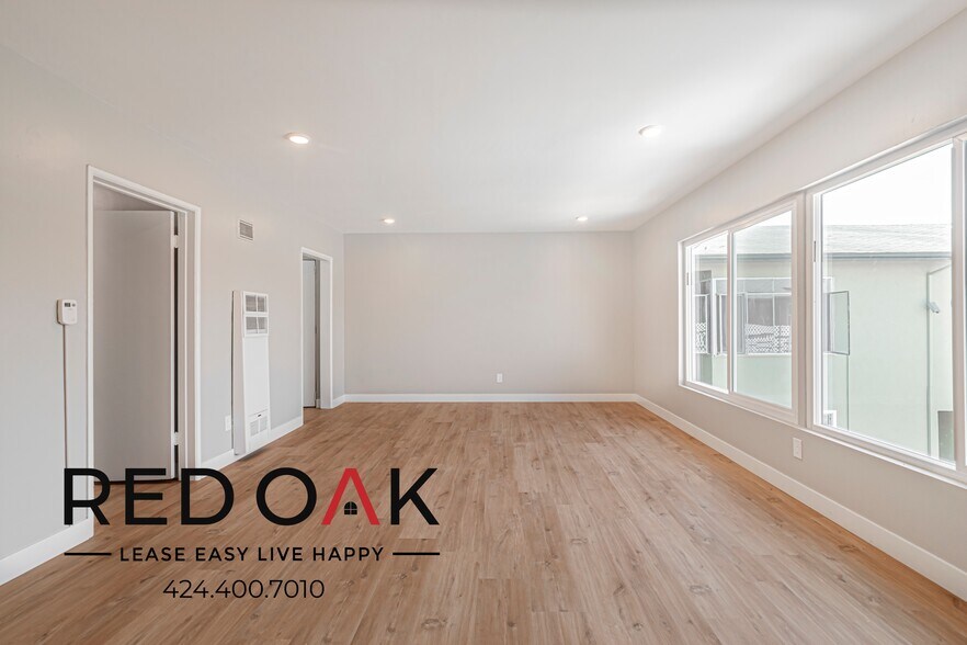 Building Photo - 4646 Coliseum St