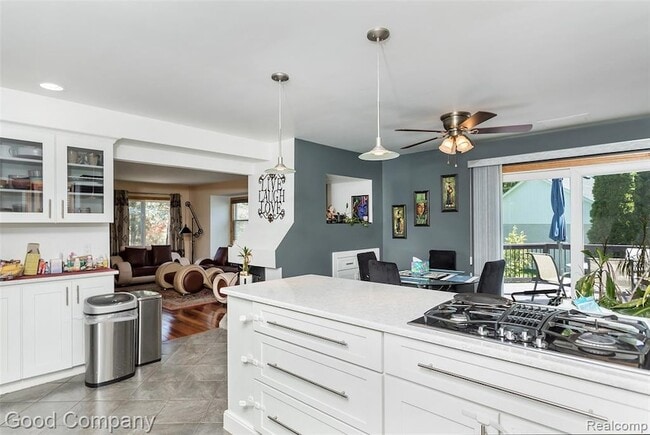 Building Photo - 30384 Castleford Ct