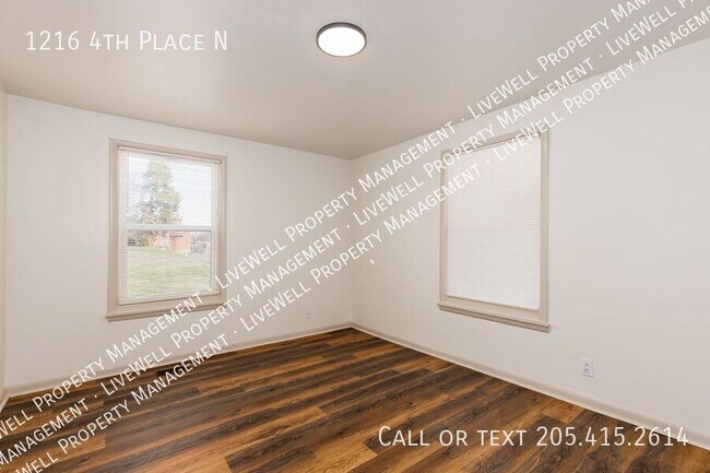 Building Photo - 1216 4th Pl N