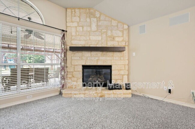 Building Photo - 9313 Bayard St