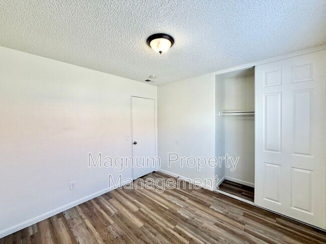 Building Photo - 24690 Rugby Ln