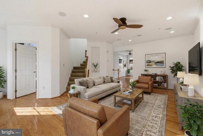 Building Photo - 9421 Aston Villa