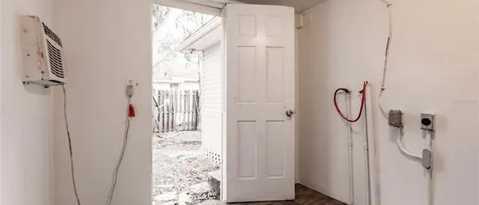 Building Photo - 3900 Locust Ave