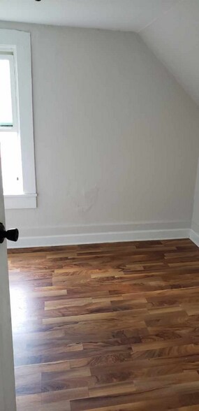 Building Photo - 205 Helgerson St