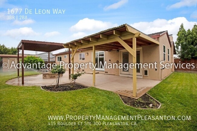 Building Photo - 1677 De Leon Way