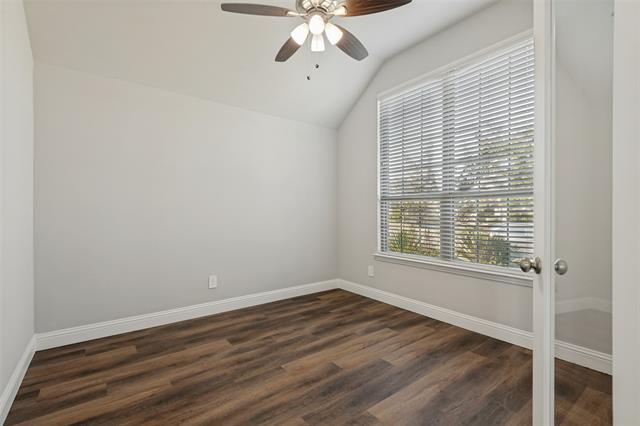 Building Photo - 328 Van Buren Dr