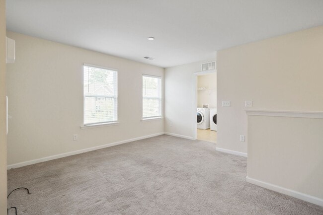 Building Photo - Beautiful spacious Home in Berewick community in Steel Creek