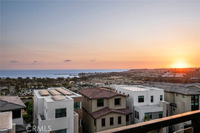 Building Photo - 26304 Paseo Horizonte