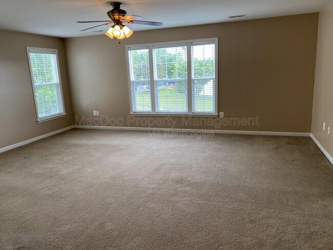 Building Photo - 121 Riggs Rd