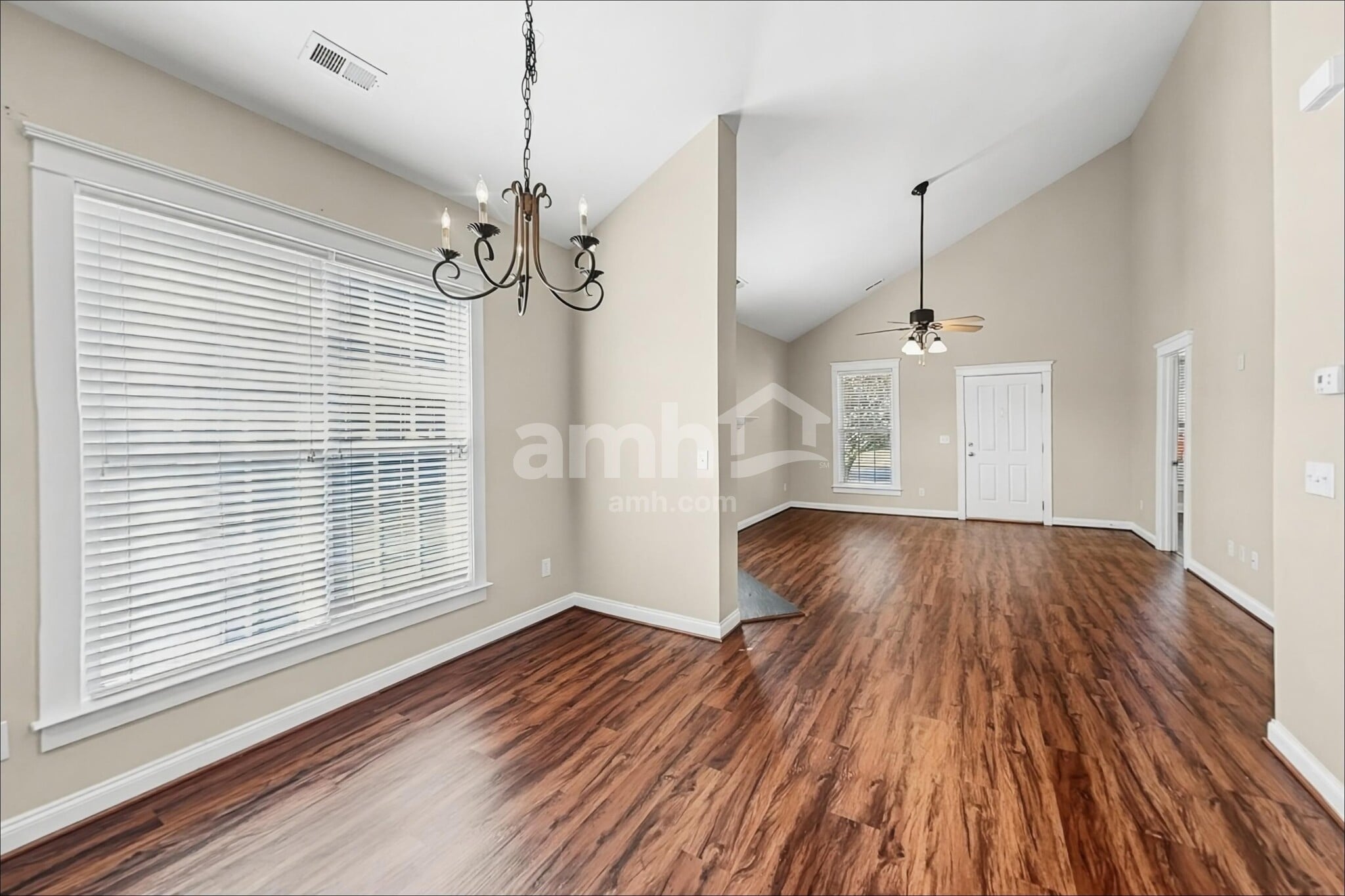 Building Photo - 13640 Swinton Rd