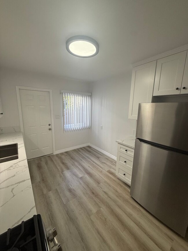 Building Photo - 4061 Ohio St