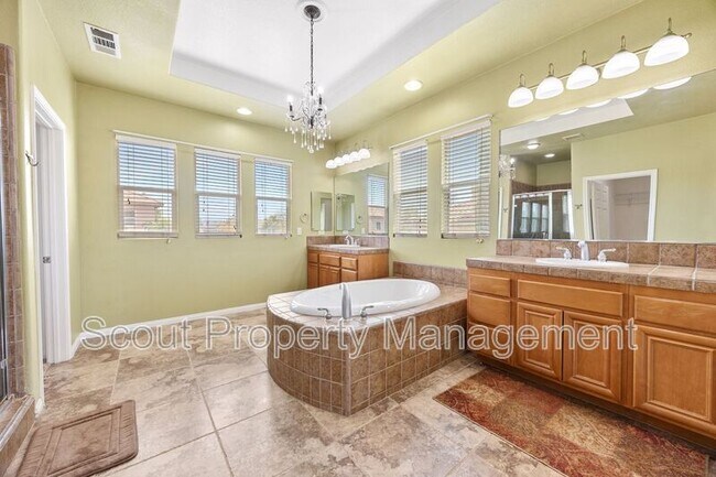 Building Photo - 28851 Springfield Pl