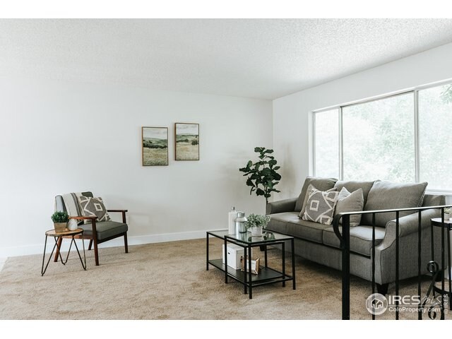 Building Photo - 2537 Timber Ct
