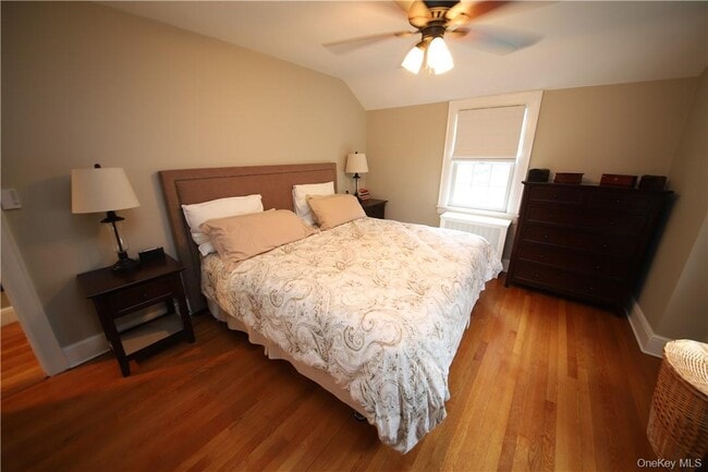 Building Photo - 15 Beacon Hill Rd