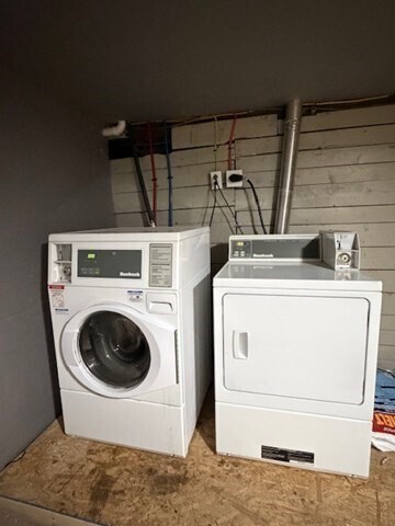 Building Photo - 47 Longwood Ave