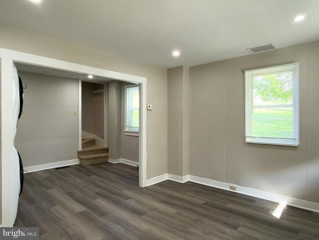 Building Photo - 127 N Prince St