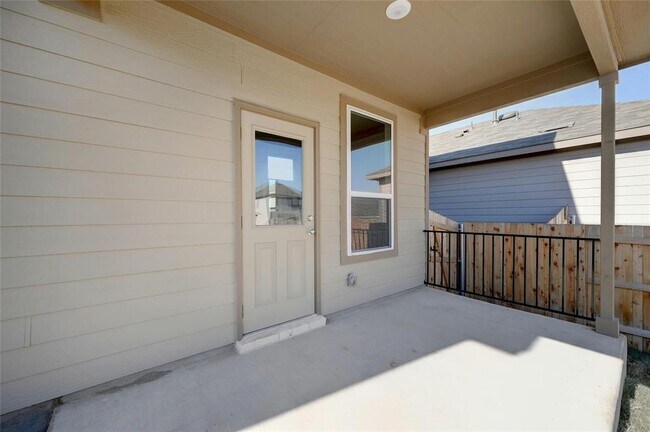 Building Photo - 221 Cherry Vine Dr