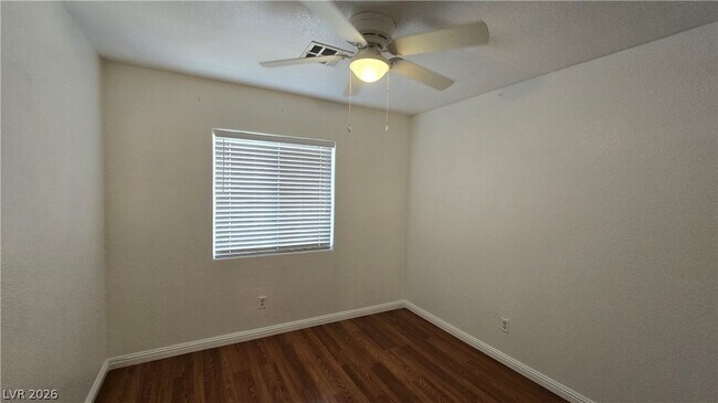 Building Photo - 5256 Paradise Valley Ave