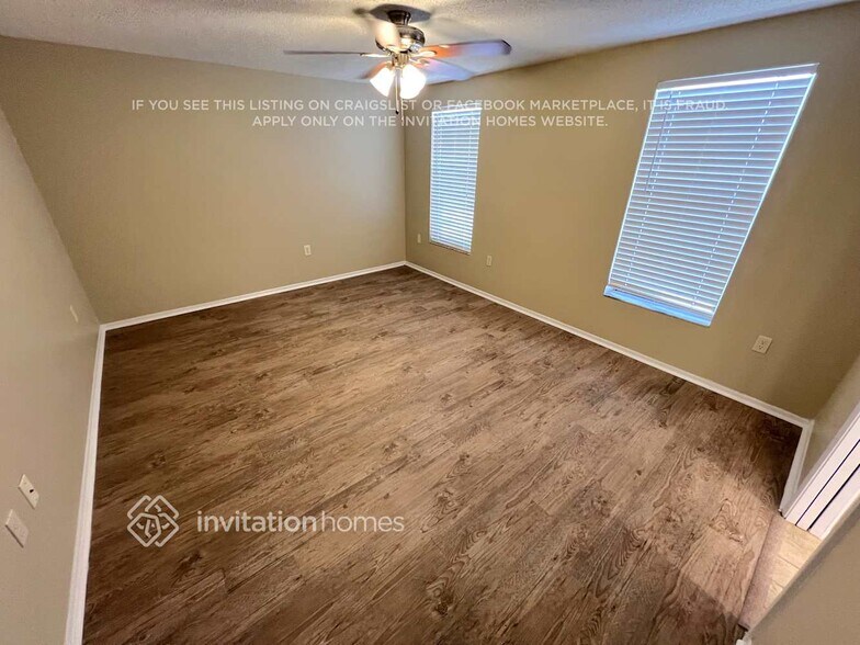 Building Photo - 1240 Waterside Ln