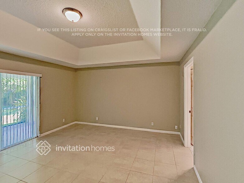 Building Photo - 13750 Lilac Pl