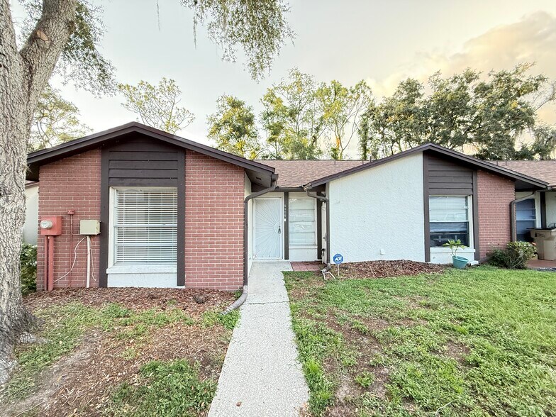 Building Photo - 5106 Gainesville Dr