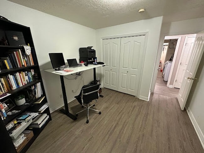 Building Photo - 2 Bedroom Condo in Orem