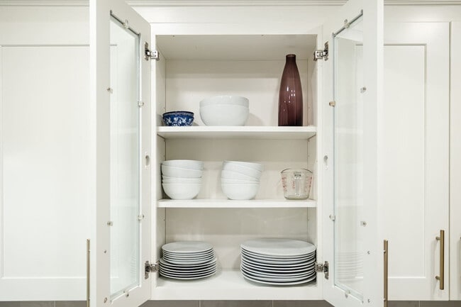 Building Photo - 3935 Oak Park Pl