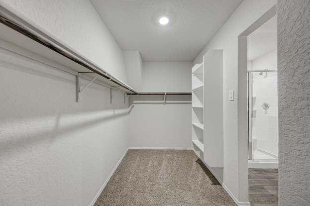 Building Photo - 105 Calgary Ln