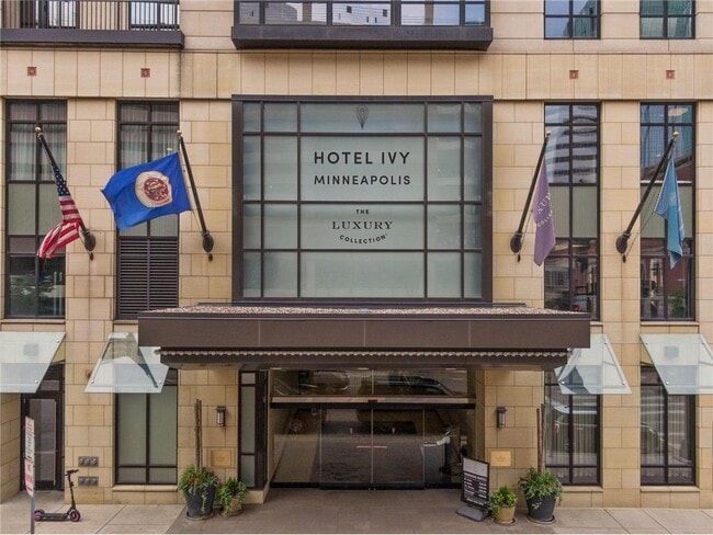 Building Photo - 201 S 11th St