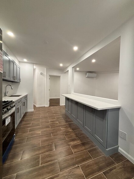 Building Photo - 4252 Monticello Ave