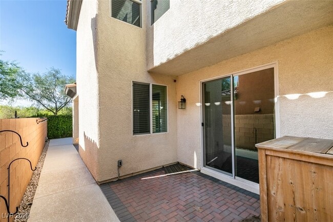 Building Photo - 8039 Kemblefield Ave