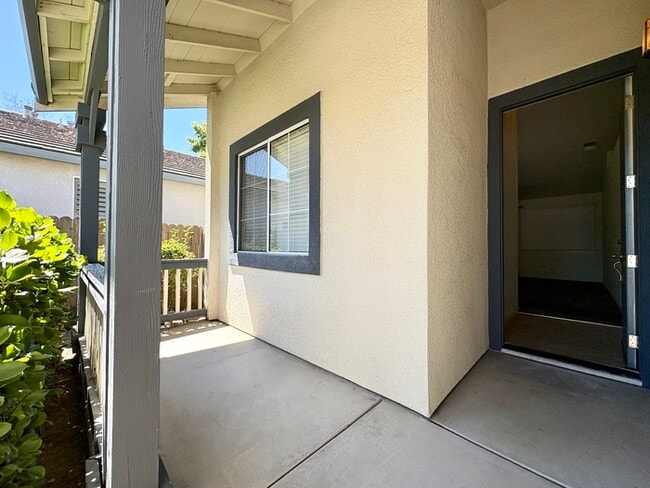 Building Photo - Great 3 Bedroom 2 Bathroom Home for Rent i...