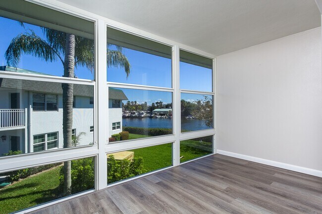 Building Photo - 2800 Indian River Blvd