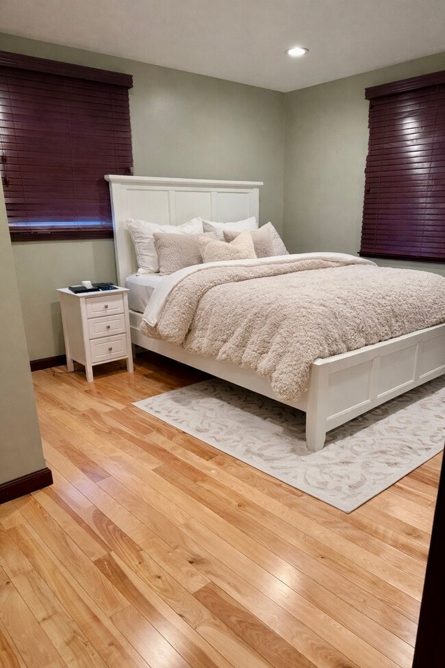 Building Photo - 41 Haskins Ln N