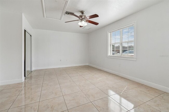 Building Photo - 1705 W Norfolk St