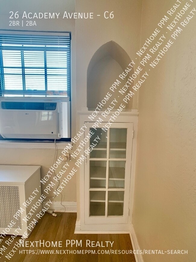 Building Photo - 26 Academy Ave