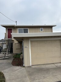 Building Photo - 13 Alma Ct