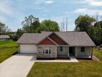 Building Photo - 1255 Westwood Dr