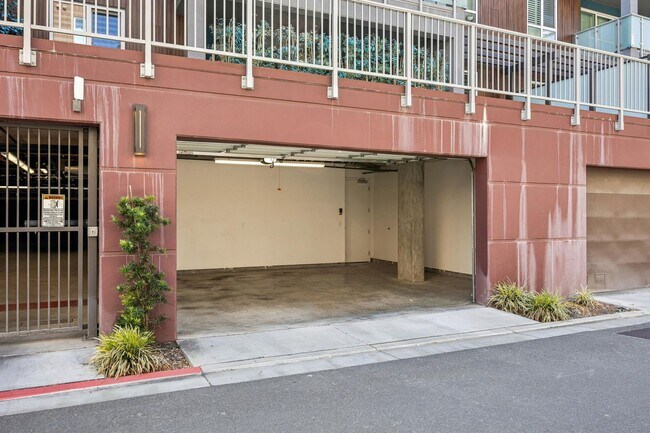 Building Photo - Luxury Single-Level Corner Residence with Wolf Kitchen & Private Garage