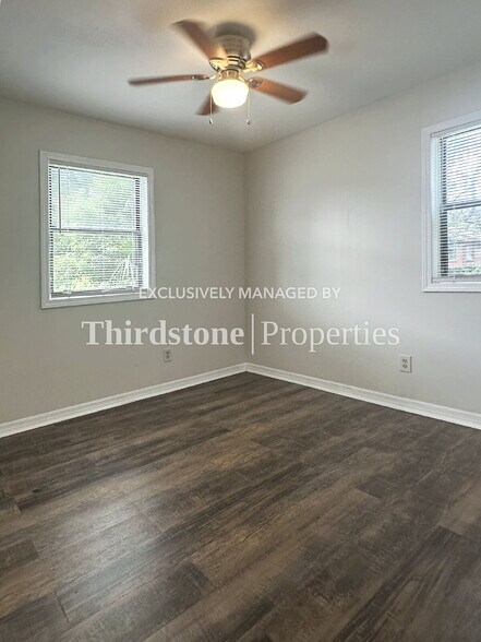 Building Photo - 1173 W 27th St