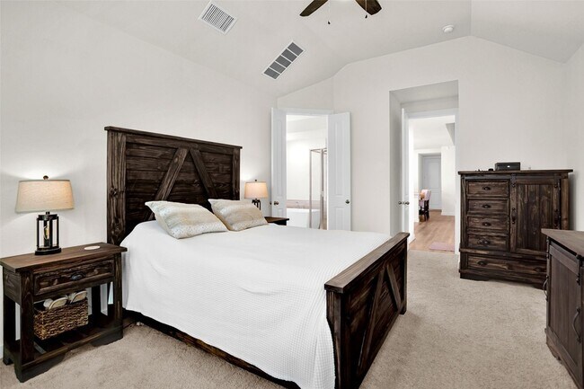 Building Photo - 440 Flowering Lotus Ct