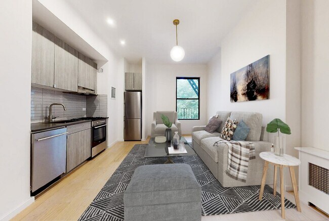 Primary Photo - Central Park West