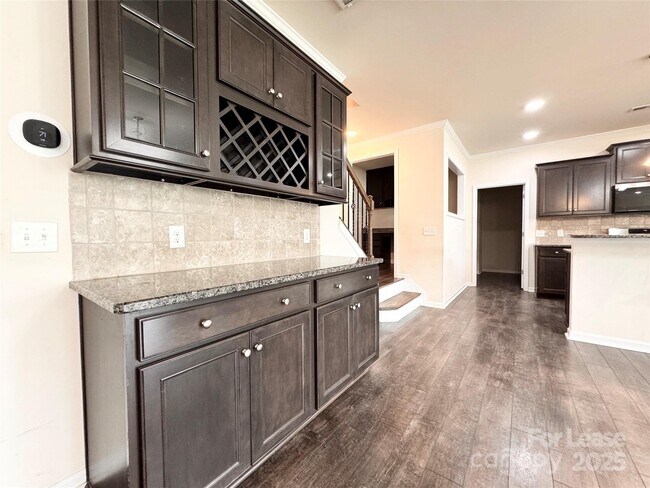 Building Photo - 10428 Honeyfur Ct