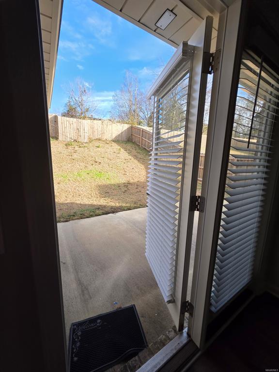 Building Photo - 745 Park Ln