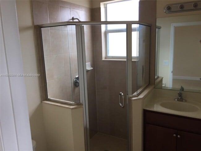 Building Photo - 17103 SW 96th St