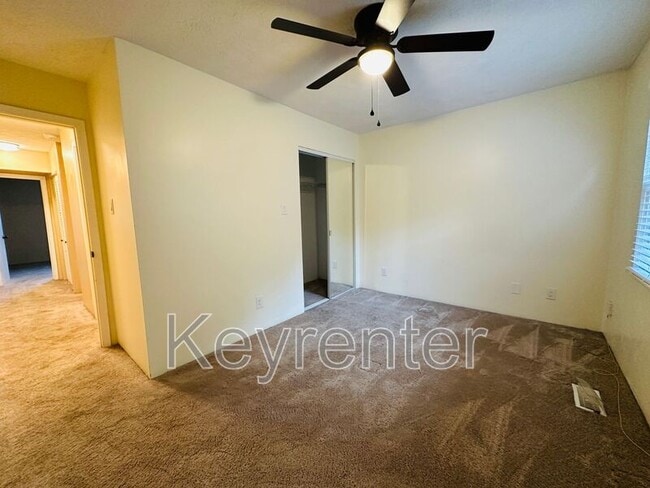 Building Photo - 2705 Sood Rd